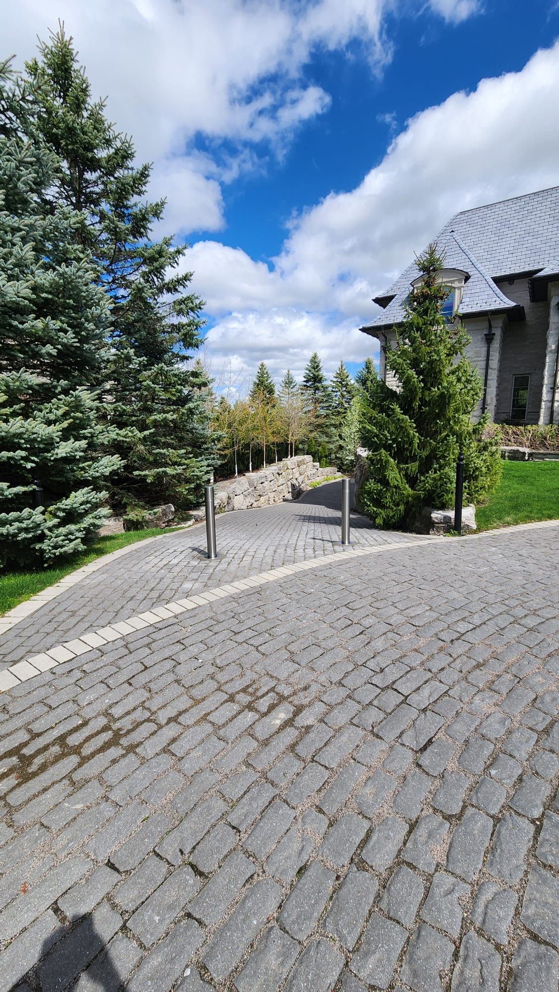 Vehicle Keys, Garages, and Driveways: Layering Protection at Home (2026 Guide)